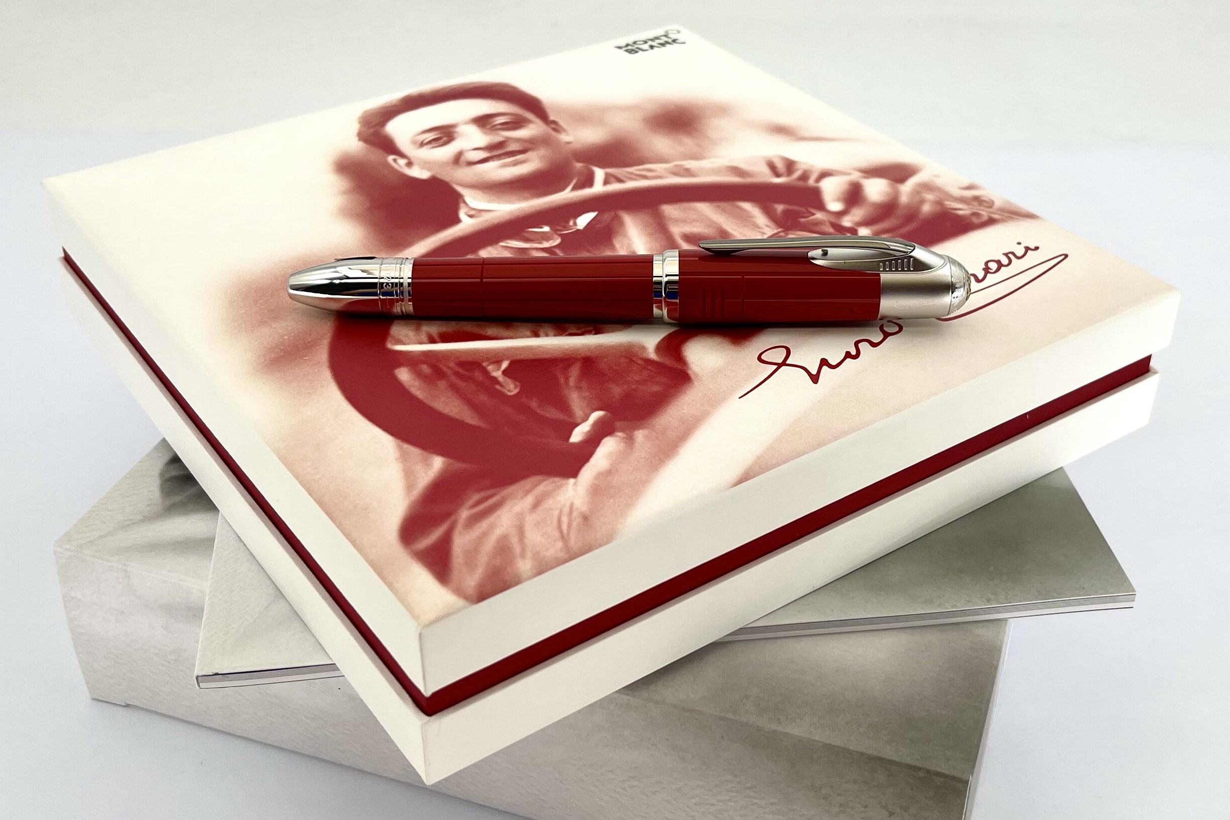 MontblancMB127173SpecialEditionGreatCharactersEnzoFerrariRollerBall_G